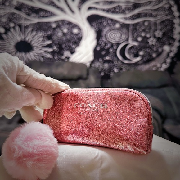 Coach Glittery Pink Coin Pouch make up pouch - Picture 5 of 15